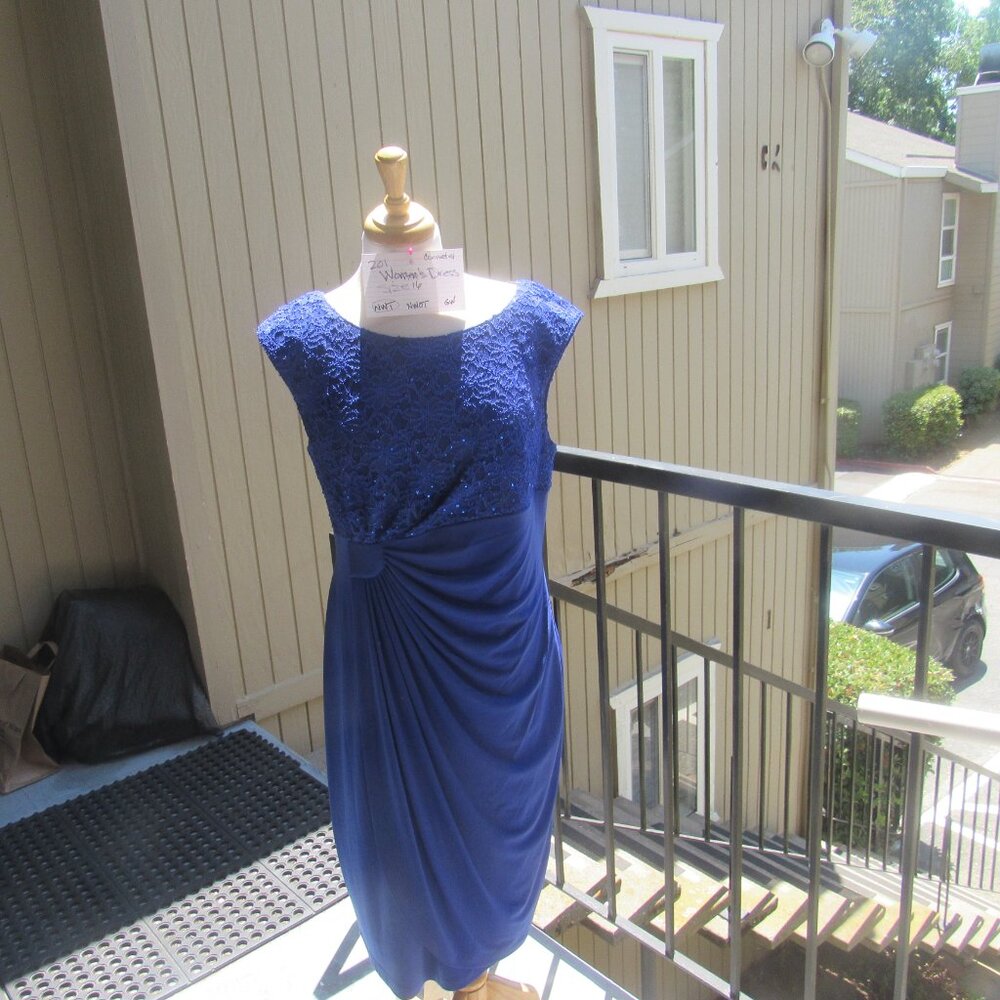 #201  NEW WOMEN'S SEQUIN BLUE DRESS BY CONNECTED  (SIZE 16)